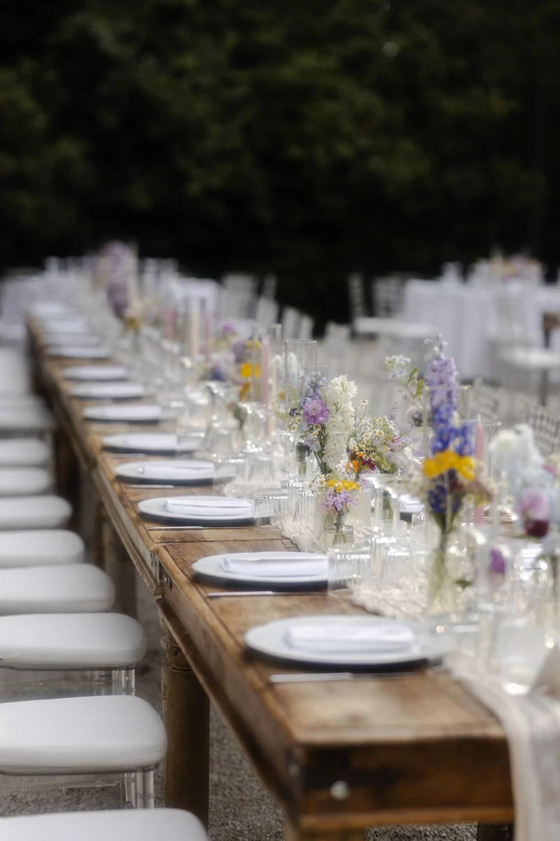 Fiori di campo per matrimonio alla Badia di San Vittore Centrotavola