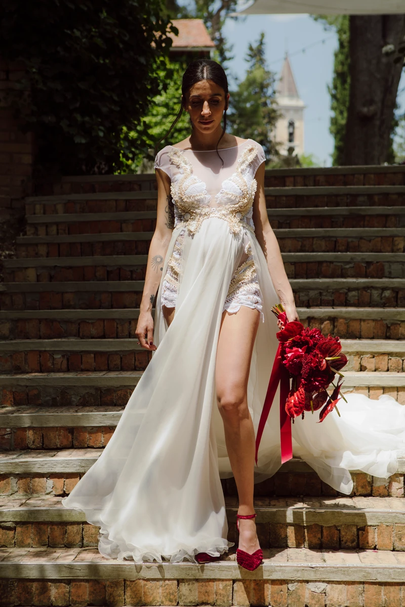 allestimento floreale matrimonio Badia di San Vittore, bouquet sposa Badia di San Vittore, fiori matrimonio Cingoli Marche